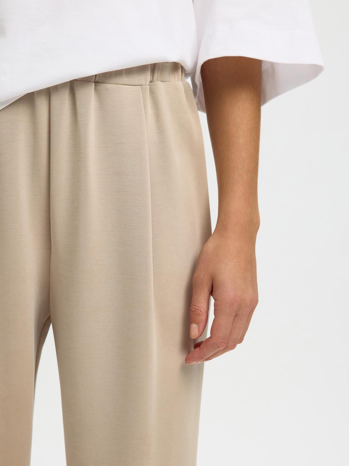 model_shot-detail